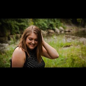 Meet your Posher, Megan